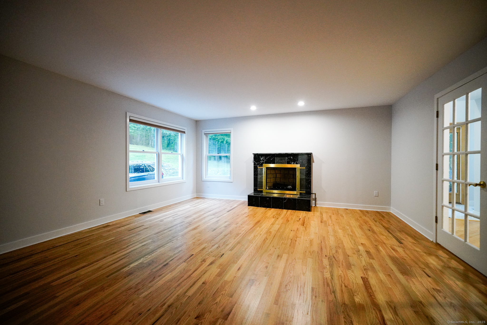 Glastonbury, Connecticut, 06033, United States, 5 Bedrooms Bedrooms, ,4 BathroomsBathrooms,Residential,For Sale,1902715