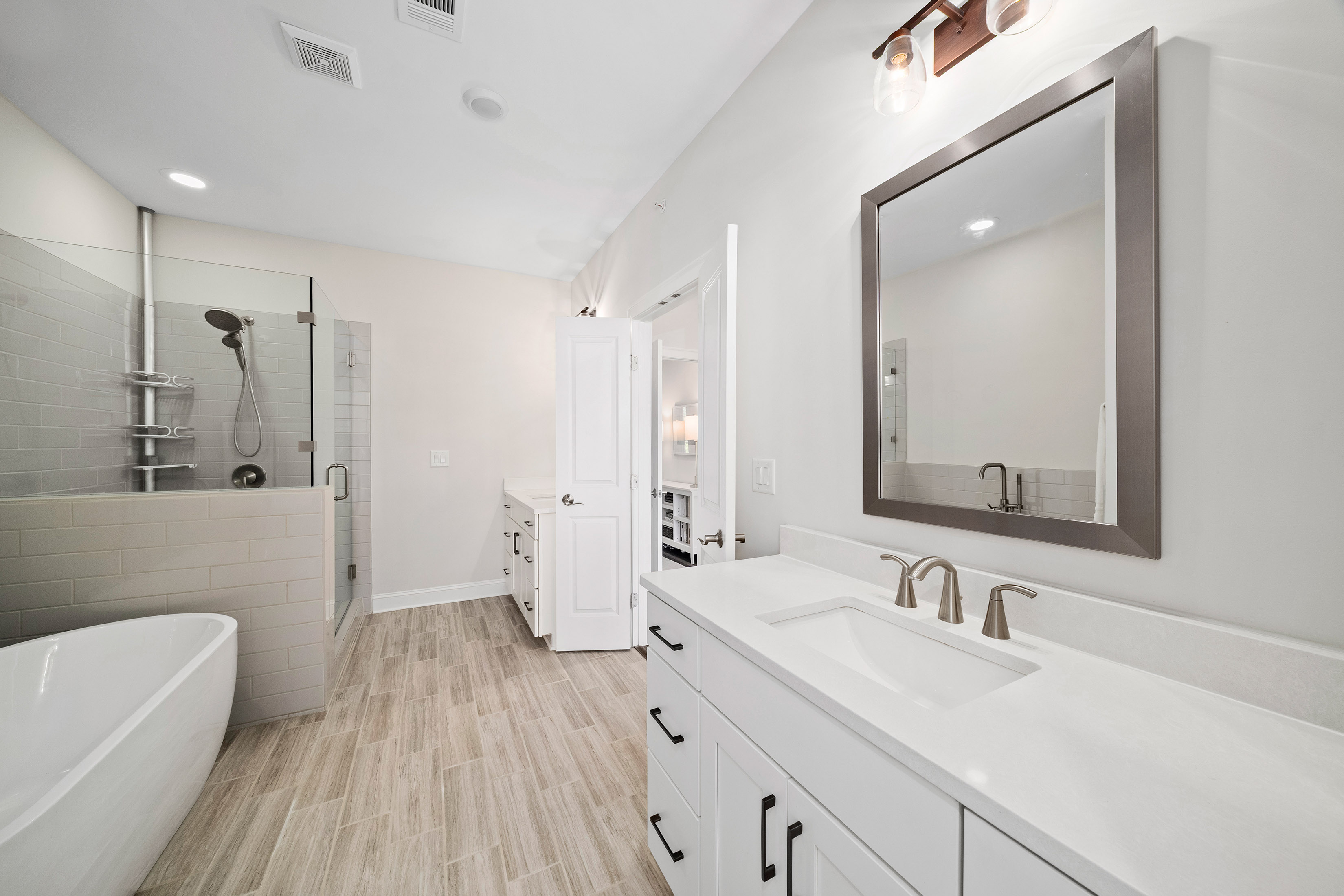  Designer Townhome in One of Alpharetta