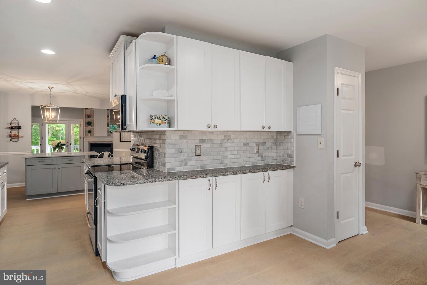 ANNAPOLIS, Maryland, 21401, United States, 4 Bedrooms Bedrooms, ,3 BathroomsBathrooms,Residential,For Sale,1988368