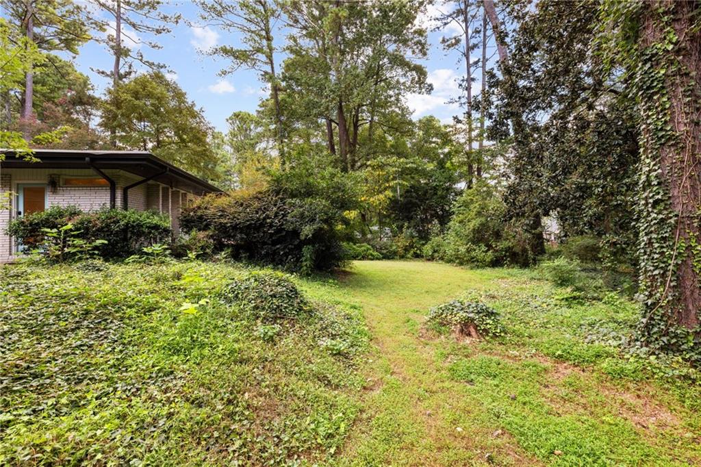 Atlanta, Georgia, 30345, United States, 3 Bedrooms Bedrooms, ,2 BathroomsBathrooms,Residential,For Sale,1942165