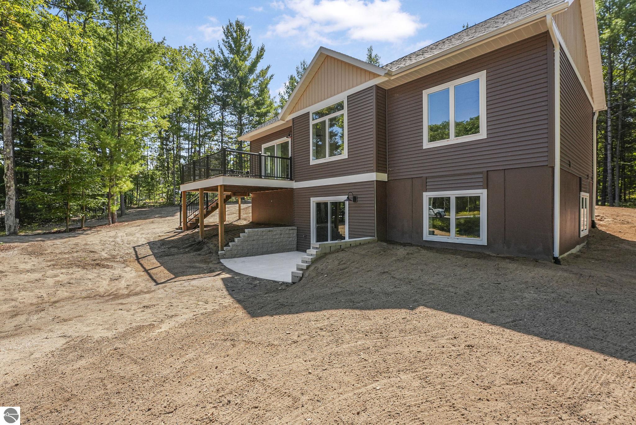 Traverse City, Michigan, 49684, United States, 3 Bedrooms Bedrooms, ,2 BathroomsBathrooms,Residential,For Sale,2011306