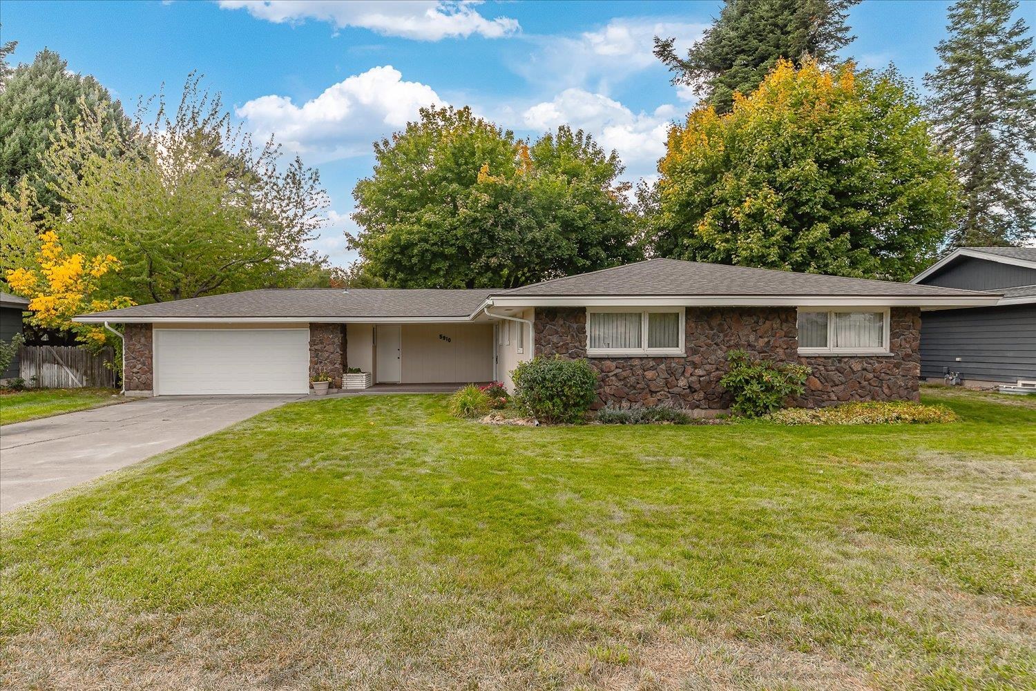 Crestline St, Spokane, WA 99223 #1