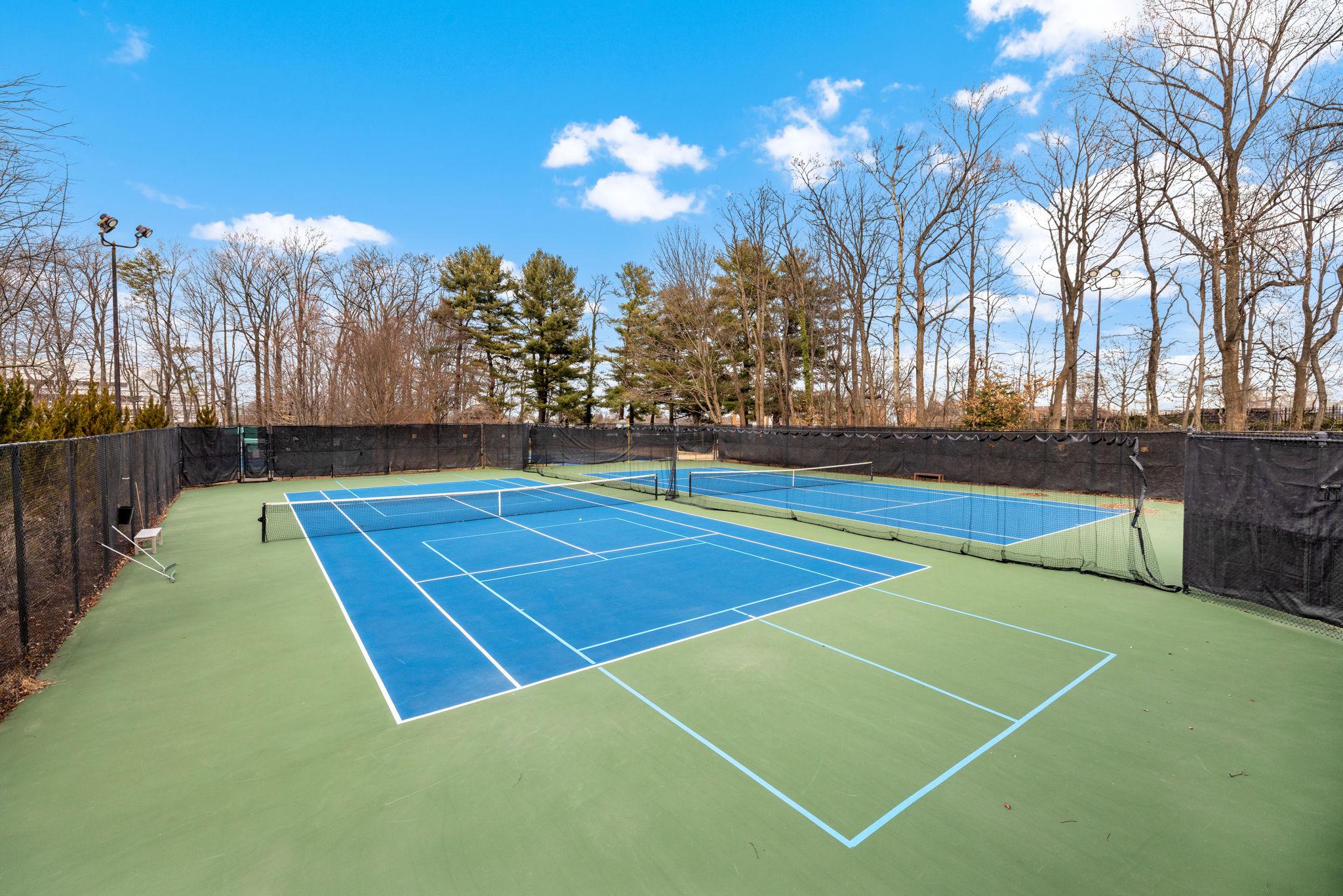  8370 Greensboro Drive, Mclean, VA, 22102 - 物件實景