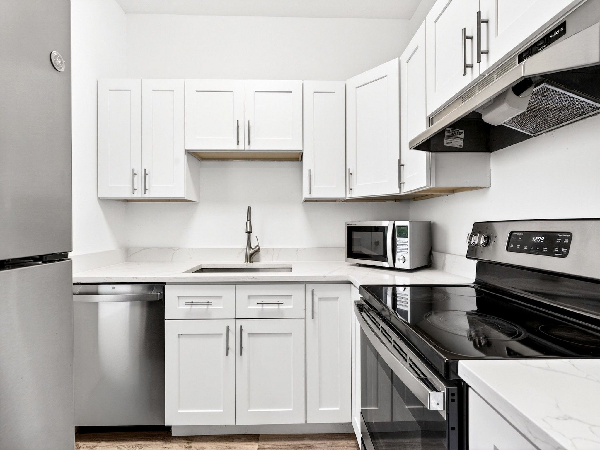  2555 NE 11th Street, Fort Lauderdale, FL, 33304 - 物件實景