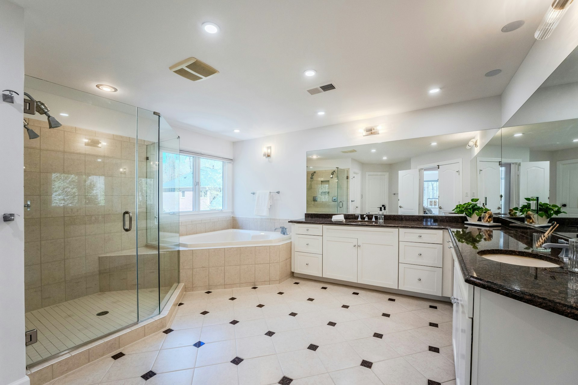  20588 Myers Place, Leesburg, VA 20175 - 物件實景