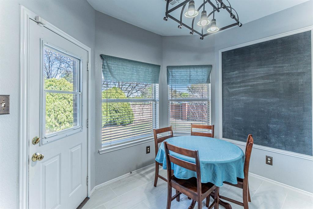 Flower Mound, Texas, 75028, United States, 5 Bedrooms Bedrooms, ,3 BathroomsBathrooms,Residential,For Sale,2028396
