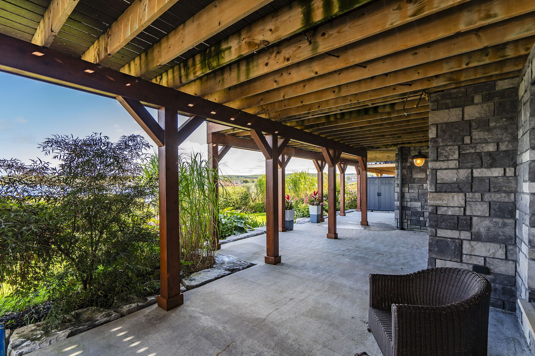  Lakefront Modern Masterpiece - 物件實景