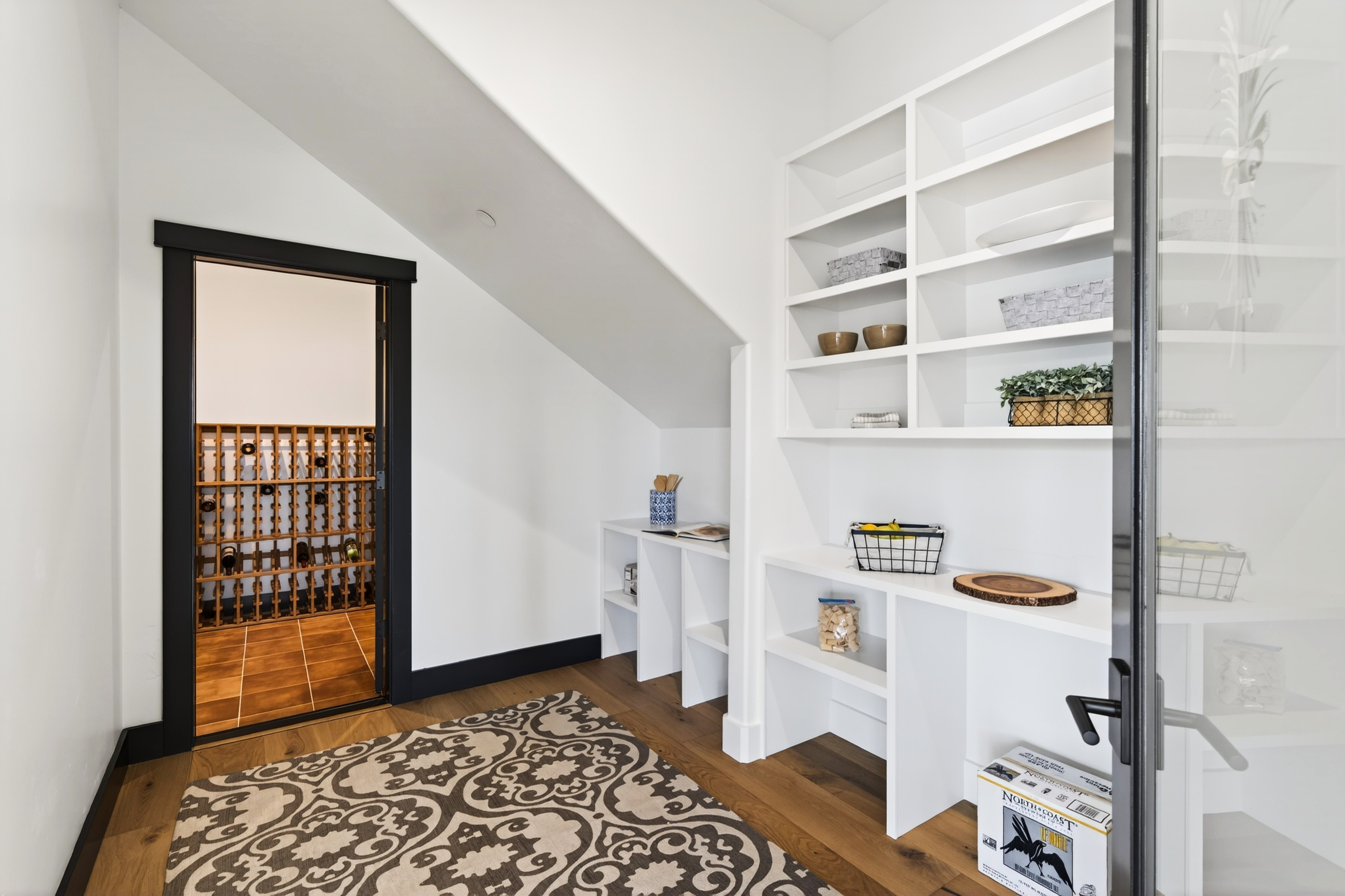  Stunning New Build - 物件實景