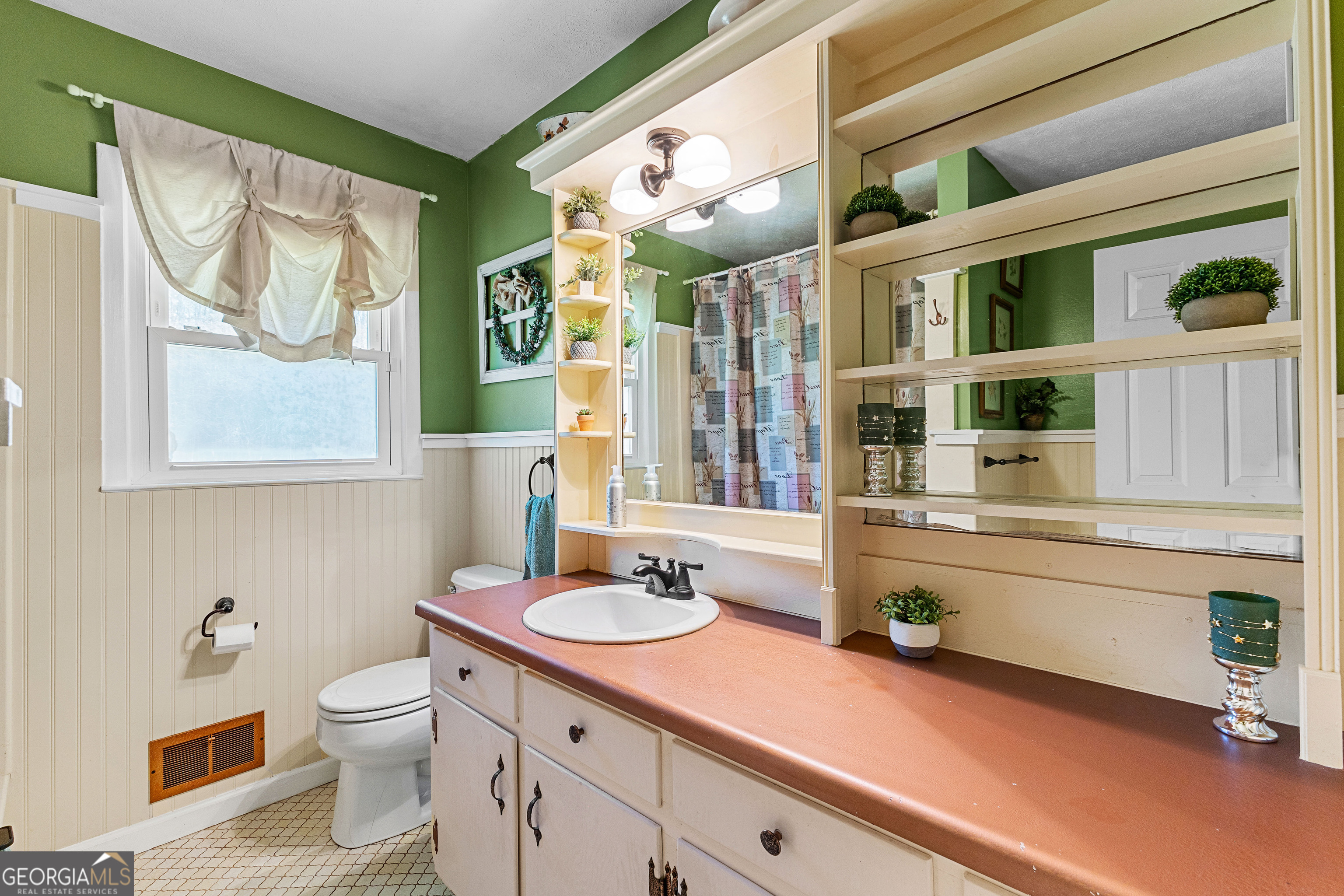 McDonough, Georgia, 30252, United States, 2 Bedrooms Bedrooms, ,2 BathroomsBathrooms,Residential,For Sale,1760670