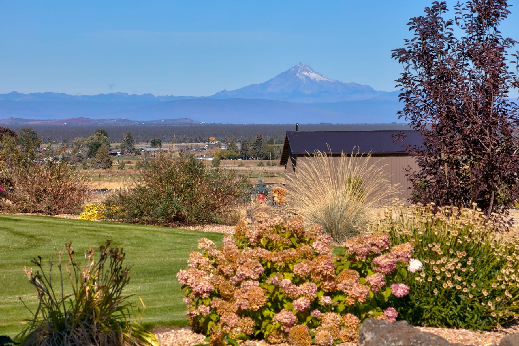 6949 SW Mill Iron Circle Powell Butte, OR 97753 - 物件實景