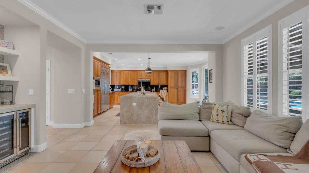 Gilroy, California, 95020, United States, 5 Bedrooms Bedrooms, ,4 BathroomsBathrooms,Residential,For Sale,2032655