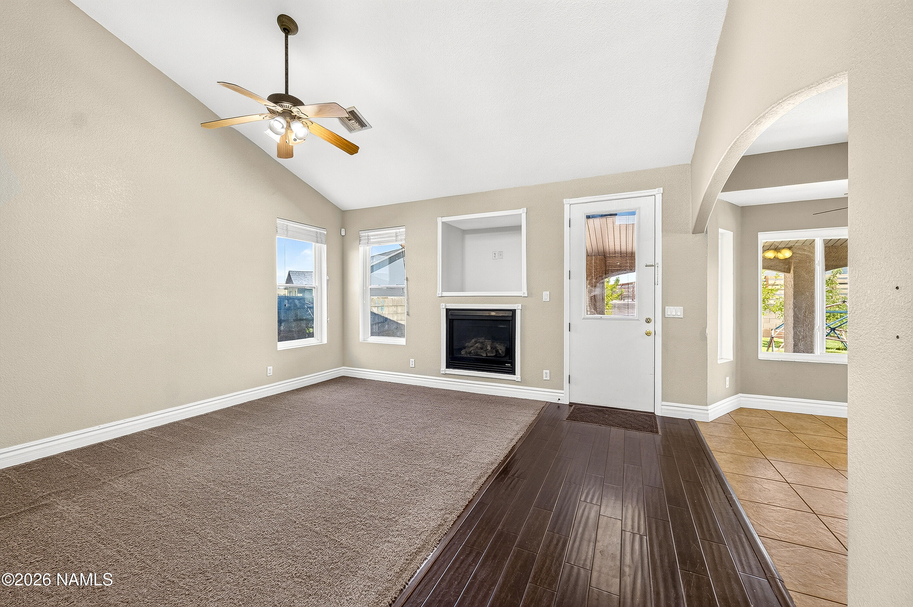  1914 Round House Drive, Winslow, AZ, 86047 - 物件實景