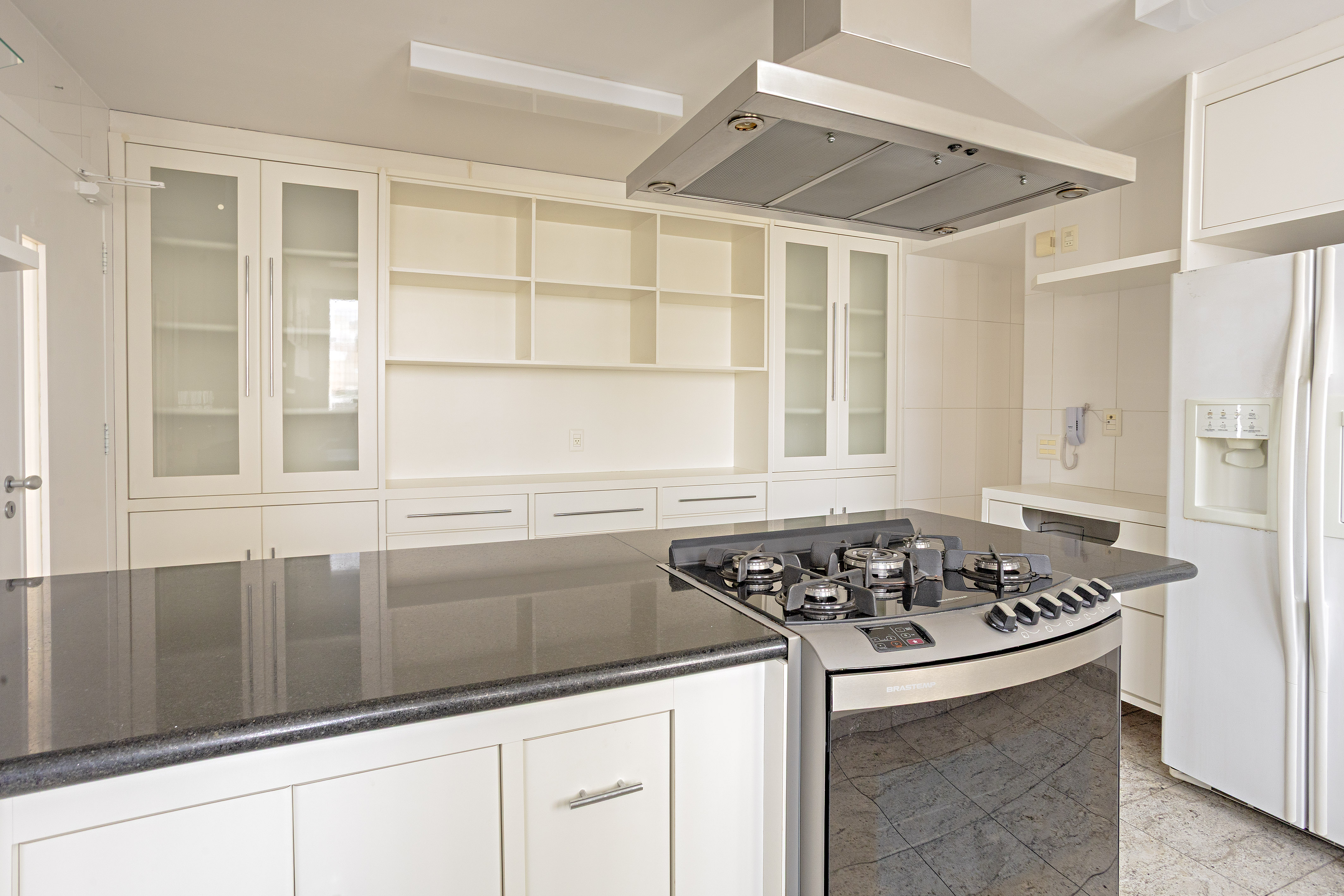  Apartment with views of Clube Paulistano in brutalist building - 物件實景