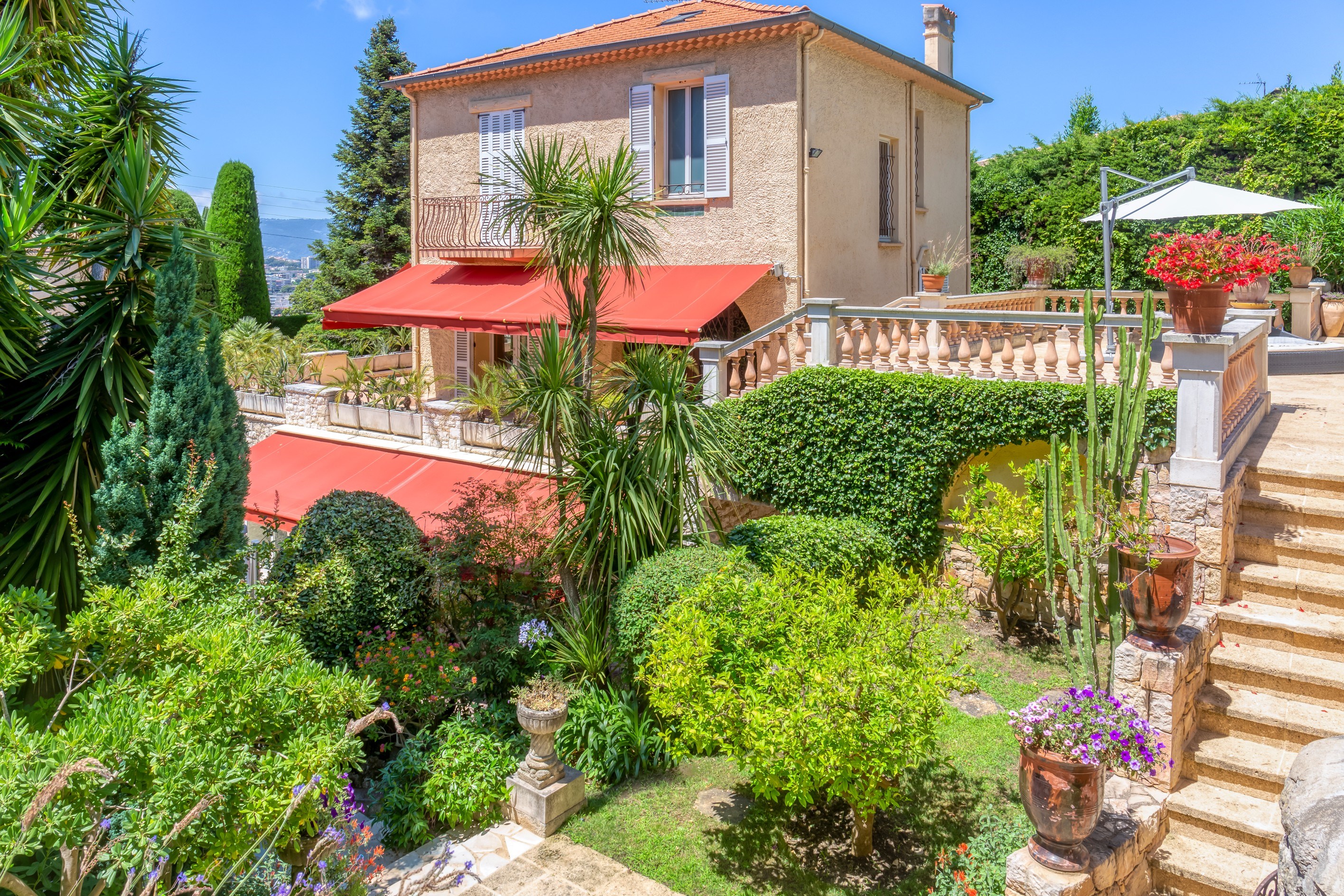  Magnificent property near the authentic and charming village of Le Cannet - 物件實景