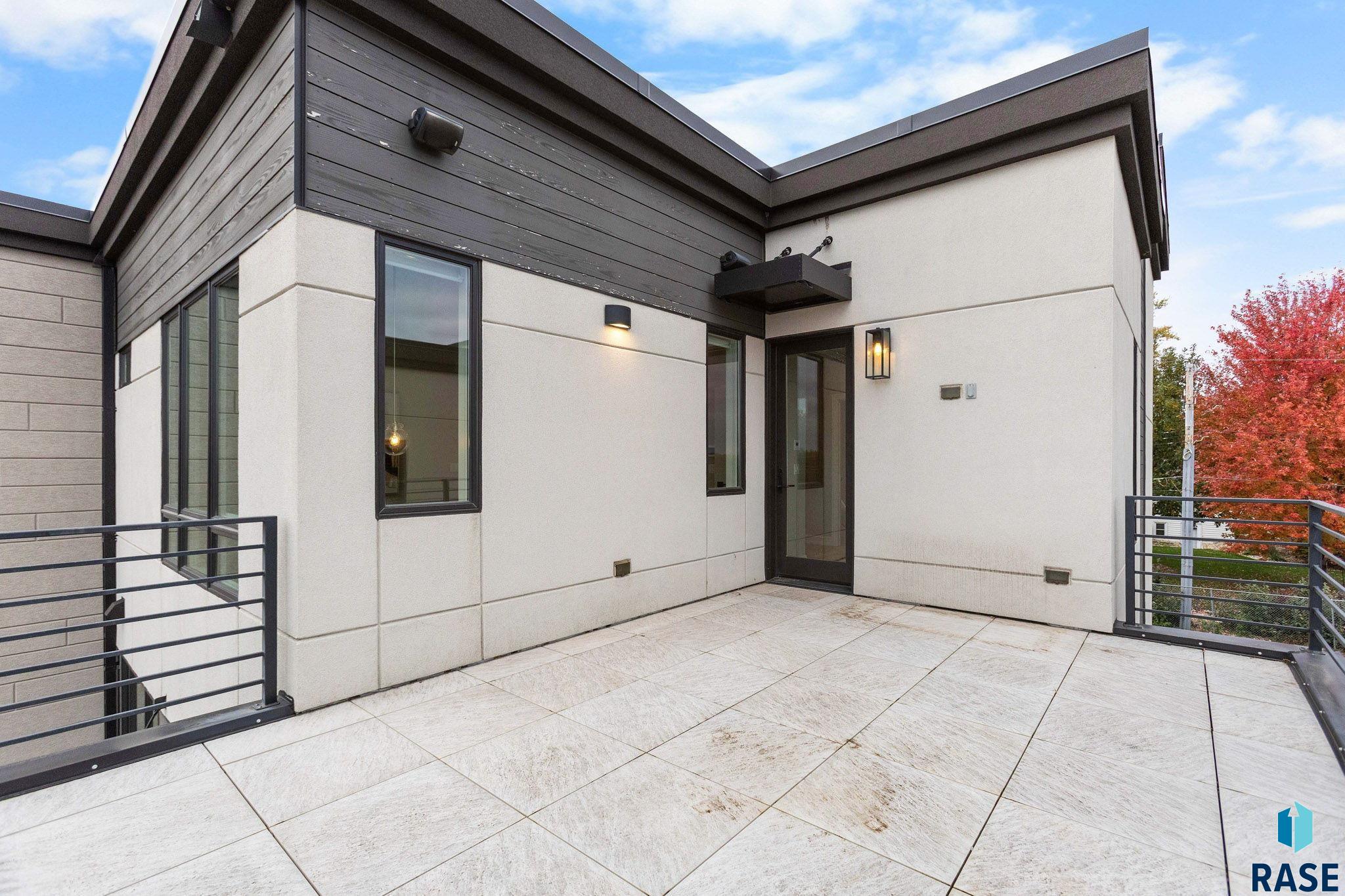 Sioux Falls, South Dakota, 57106, United States, 3 Bedrooms Bedrooms, ,2 BathroomsBathrooms,Residential,For Sale,1986319