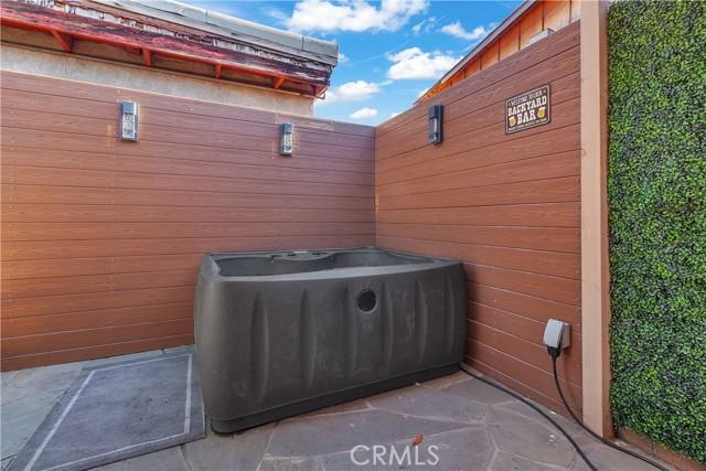 Commerce, California, 90040, United States, 1 Bedroom Bedrooms, ,1 BathroomBathrooms,Residential,For Sale,2015348