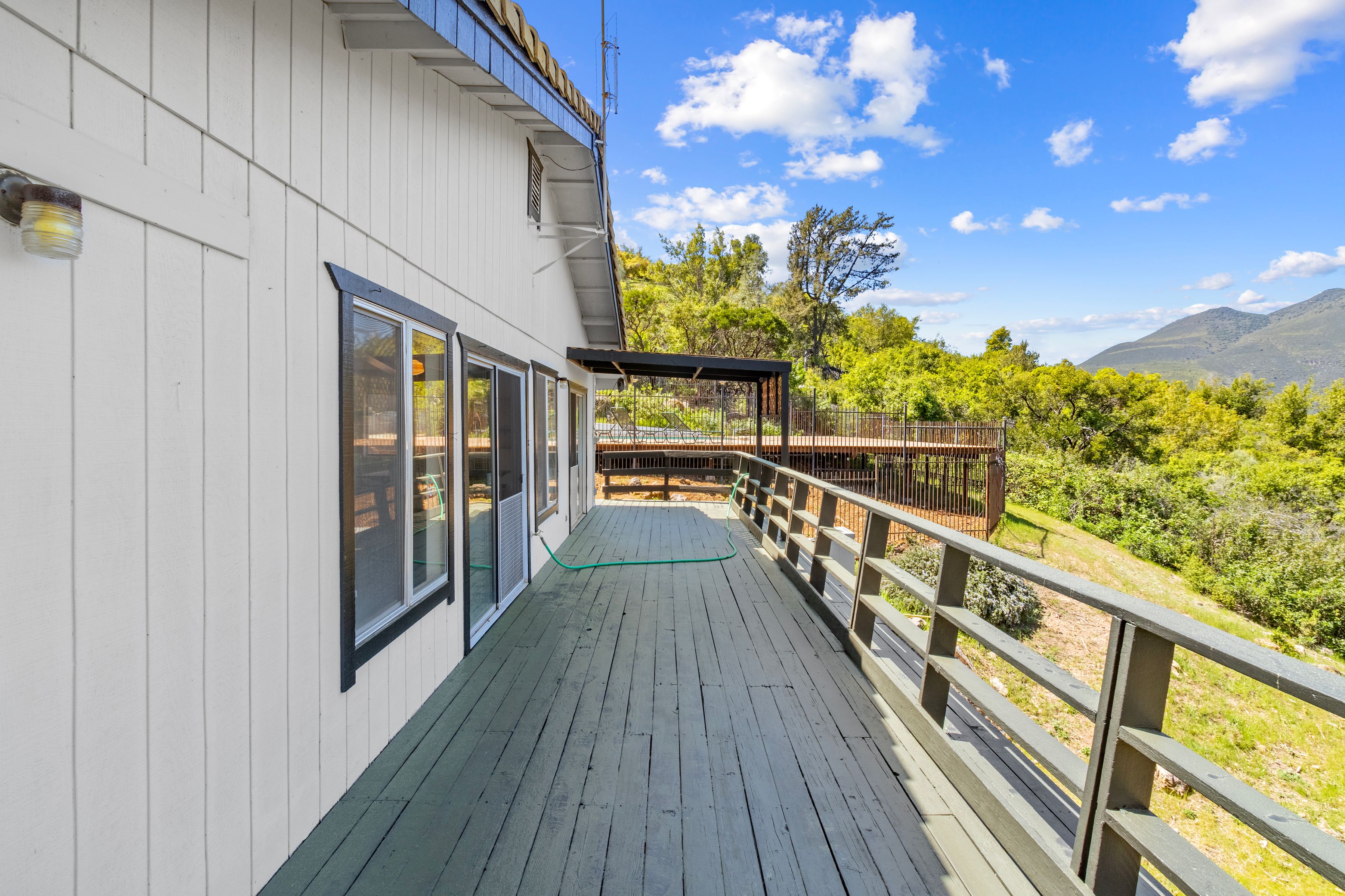  4805 Hawaina Way - 物件實景