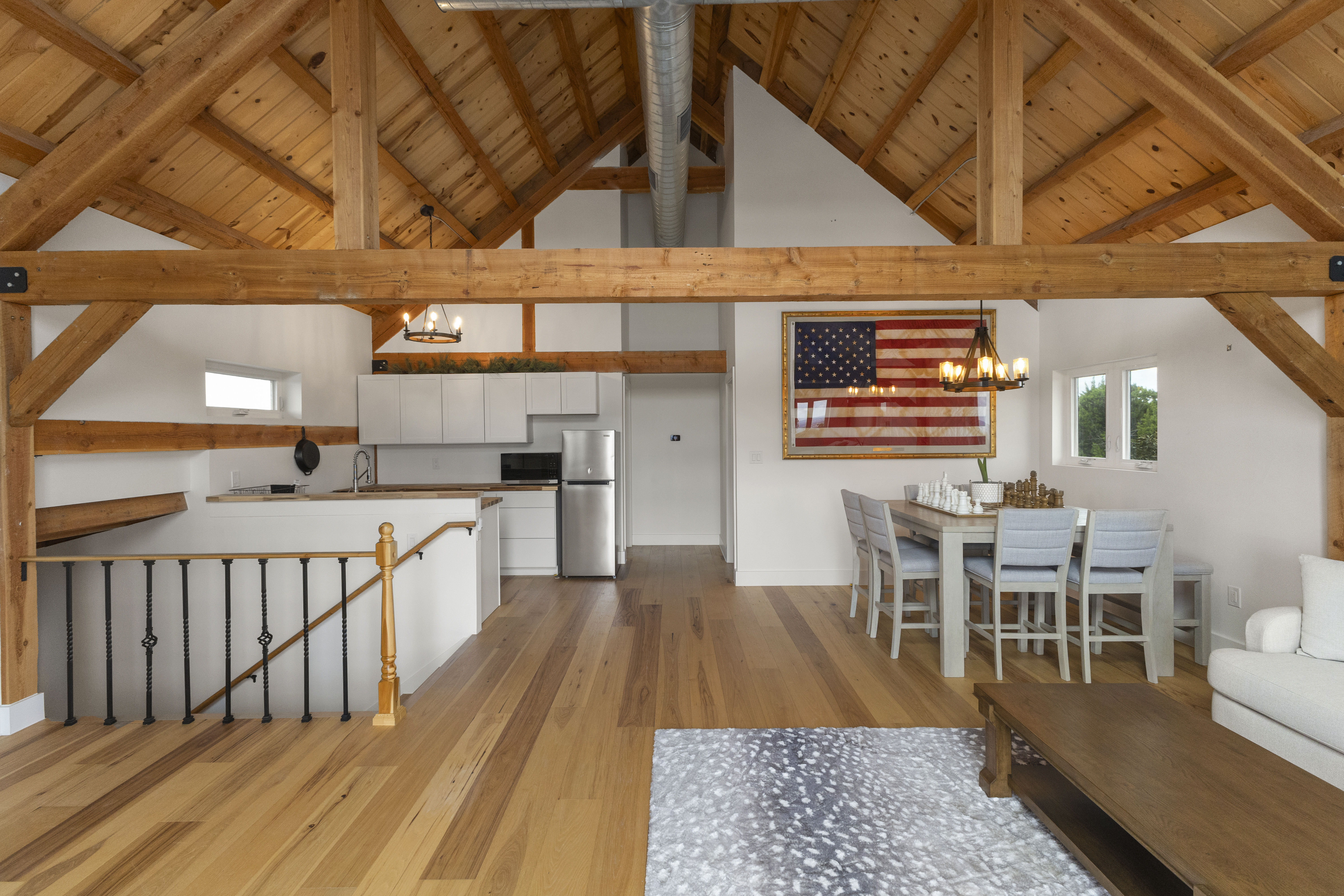  Hilltop Barndominium on 15+ Acres - 物件實景