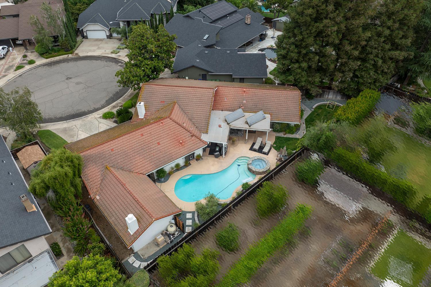Turlock, California, 95382, United States, 4 Bedrooms Bedrooms, ,3 BathroomsBathrooms,Residential,For Sale,2049406