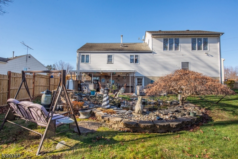 Wharton Boro, New Jersey, 07885, United States, 3 Bedrooms Bedrooms, ,2 BathroomsBathrooms,Residential,For Sale,2003282