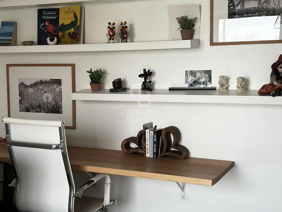 Vitacura, Chile, 4 Bedrooms Bedrooms, ,4 BathroomsBathrooms,Residential,For Sale,1967686