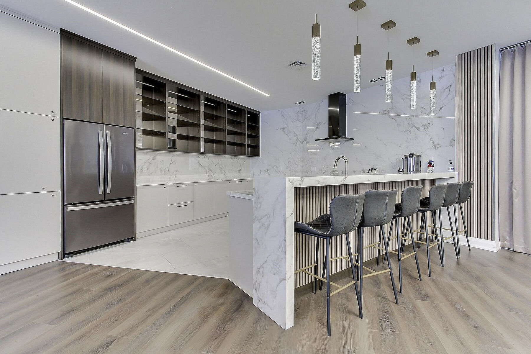 Condo in Richmond Hill - 物件實景