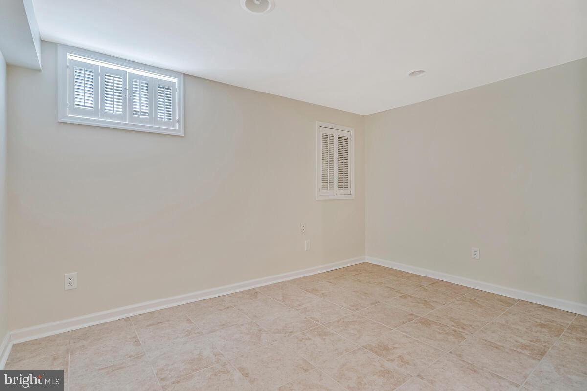 Upper Marlboro, Maryland, 20774, United States, 4 Bedrooms Bedrooms, ,3 BathroomsBathrooms,Residential,For Sale,1857912