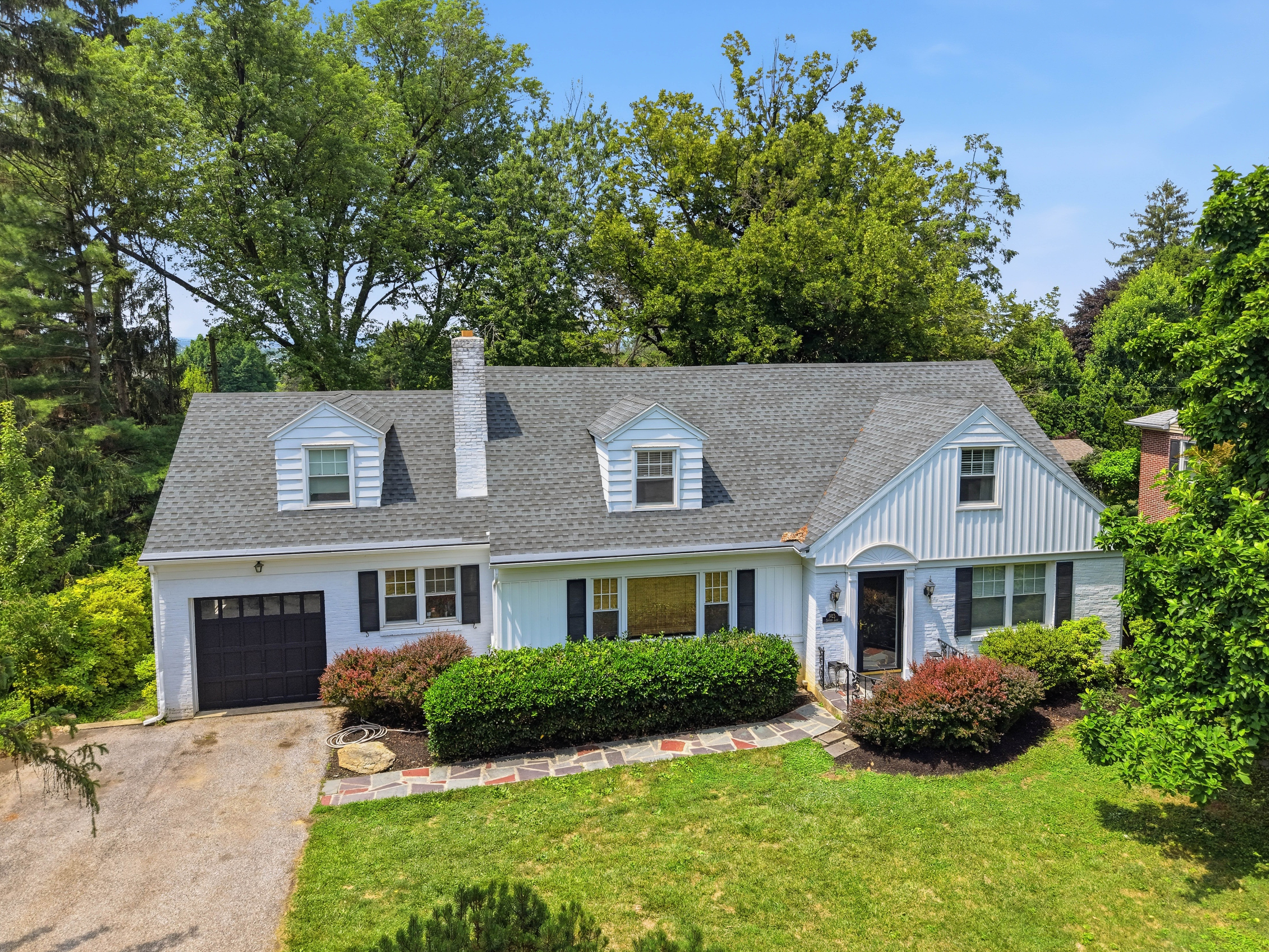 983 Brockie Ln - 物件實景