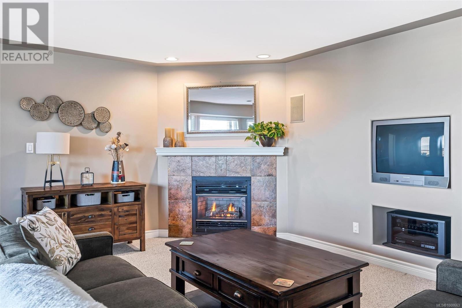 DUNCAN, British Columbia, V9L 5P3, CA, 4 Bedrooms Bedrooms, ,3 BathroomsBathrooms,Residential,For Sale,1908647