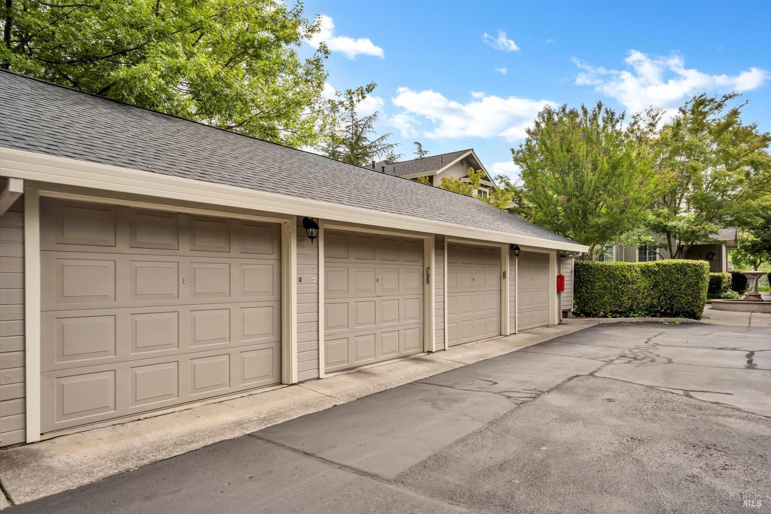 Napa, California, 94558, United States, 3 Bedrooms Bedrooms, ,3 BathroomsBathrooms,Residential,For Sale,1838143