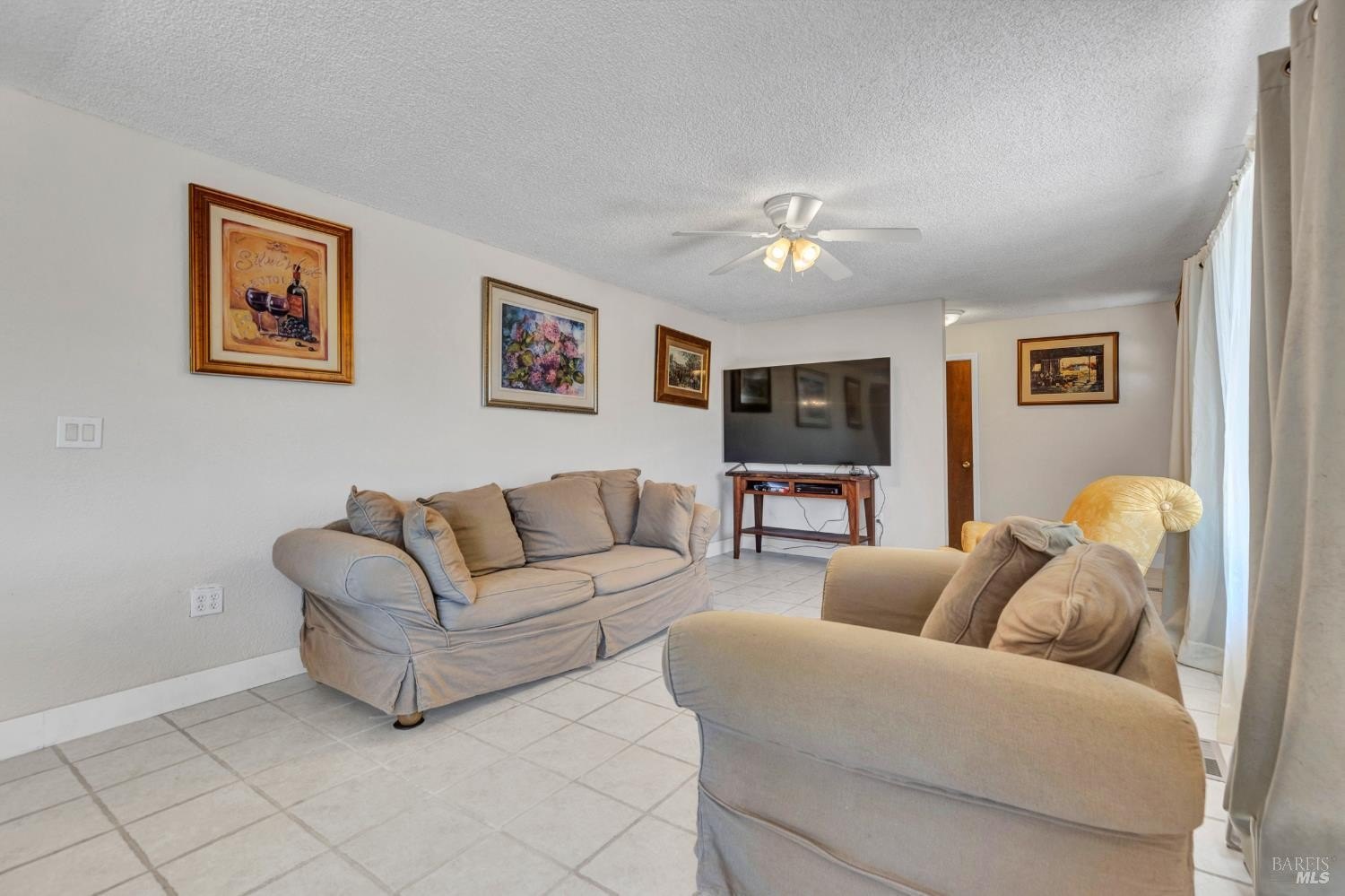 St. Helena, California, 94574, United States, 3 Bedrooms Bedrooms, ,2 BathroomsBathrooms,Residential,For Sale,1906770