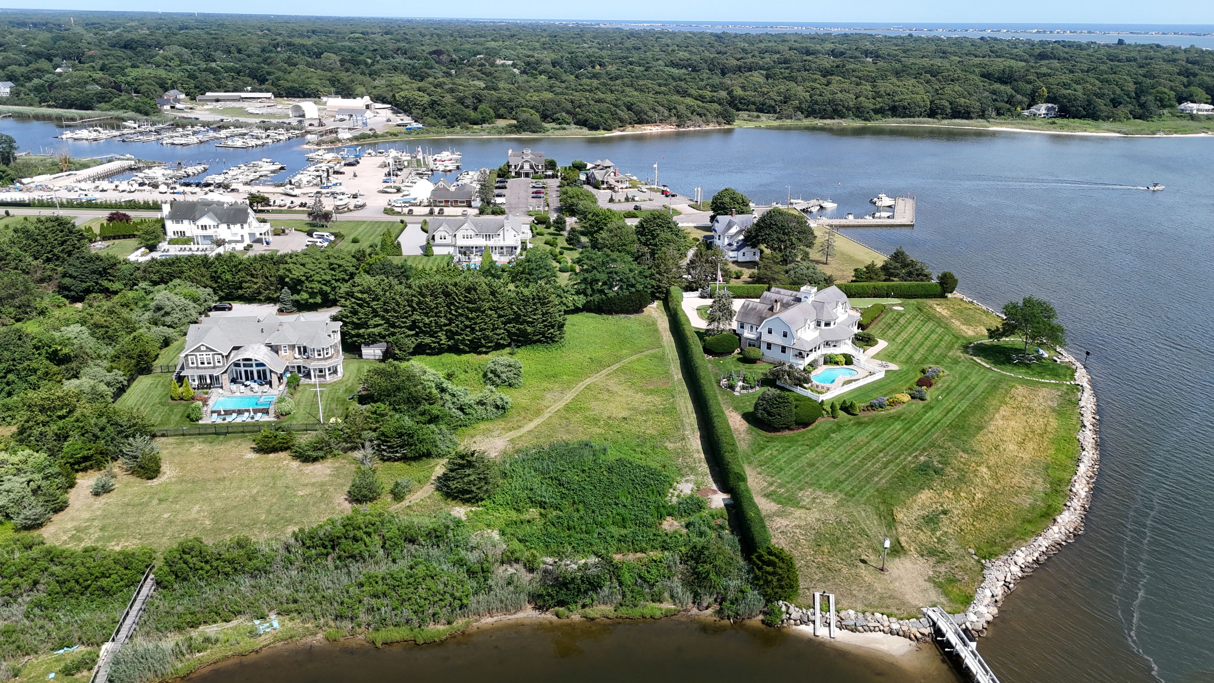  61 S Bay Avenue, Eastport, NY, 11941 - 物件實景