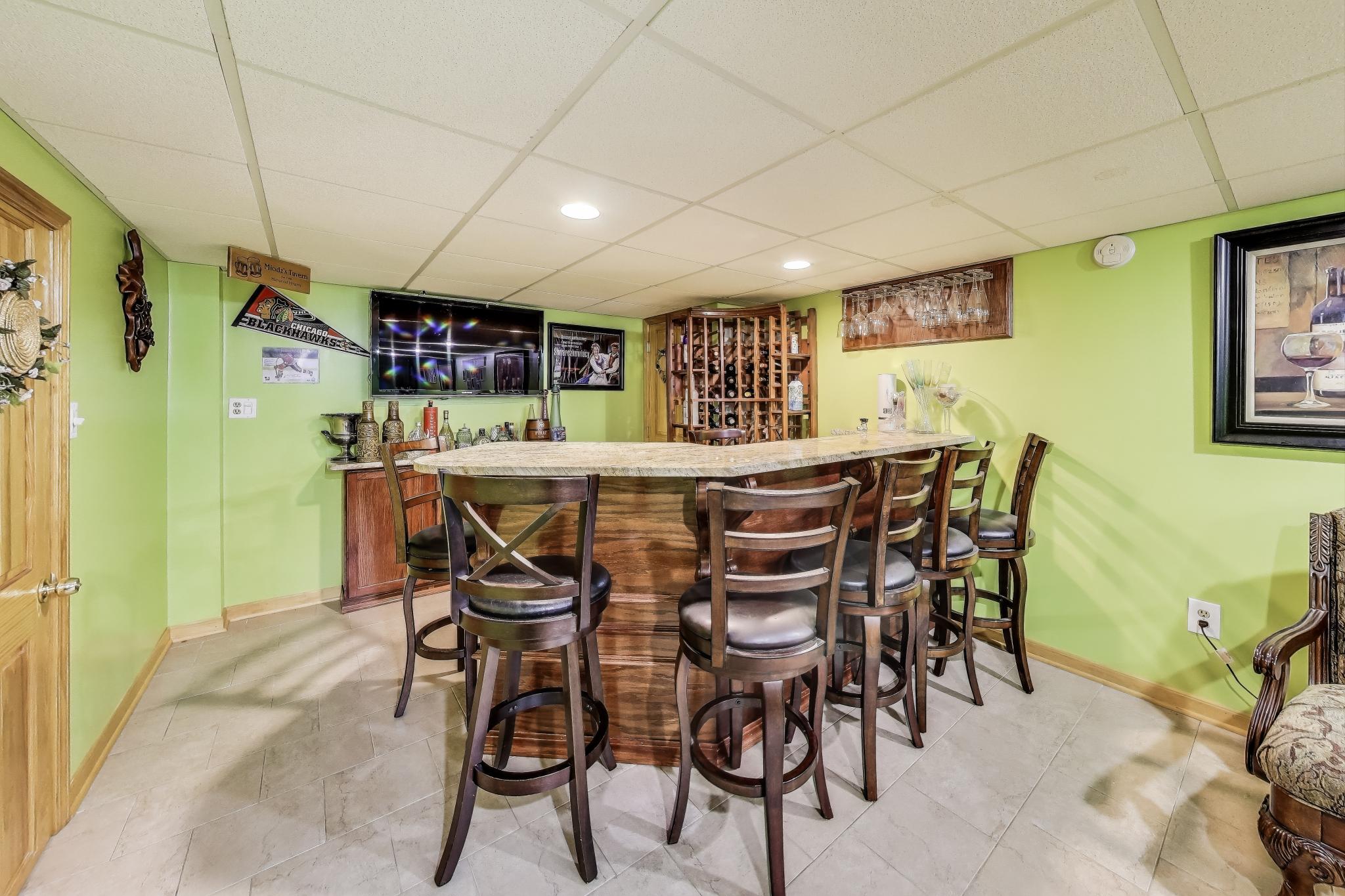 Harwood Heights, Illinois, 60706, United States, 2 Bedrooms Bedrooms, ,Residential,For Sale,1928738