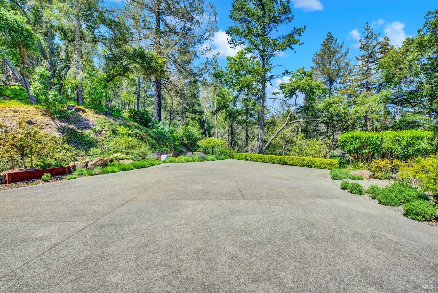 Napa, California, 94574, United States, 4 Bedrooms Bedrooms, ,5 BathroomsBathrooms,Residential,For Sale,1784164