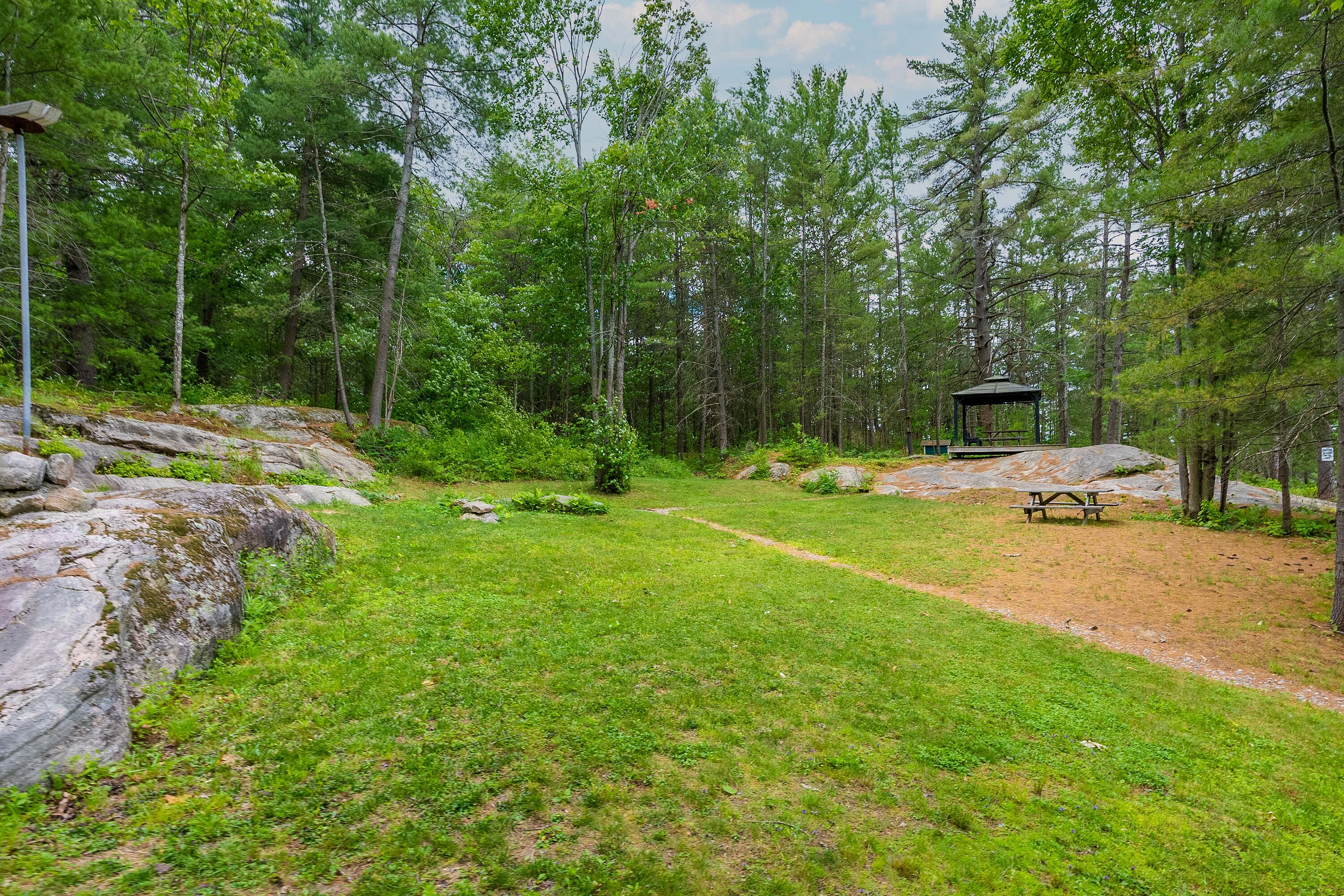  Boat Access Cottage on Kahshe - 物件實景