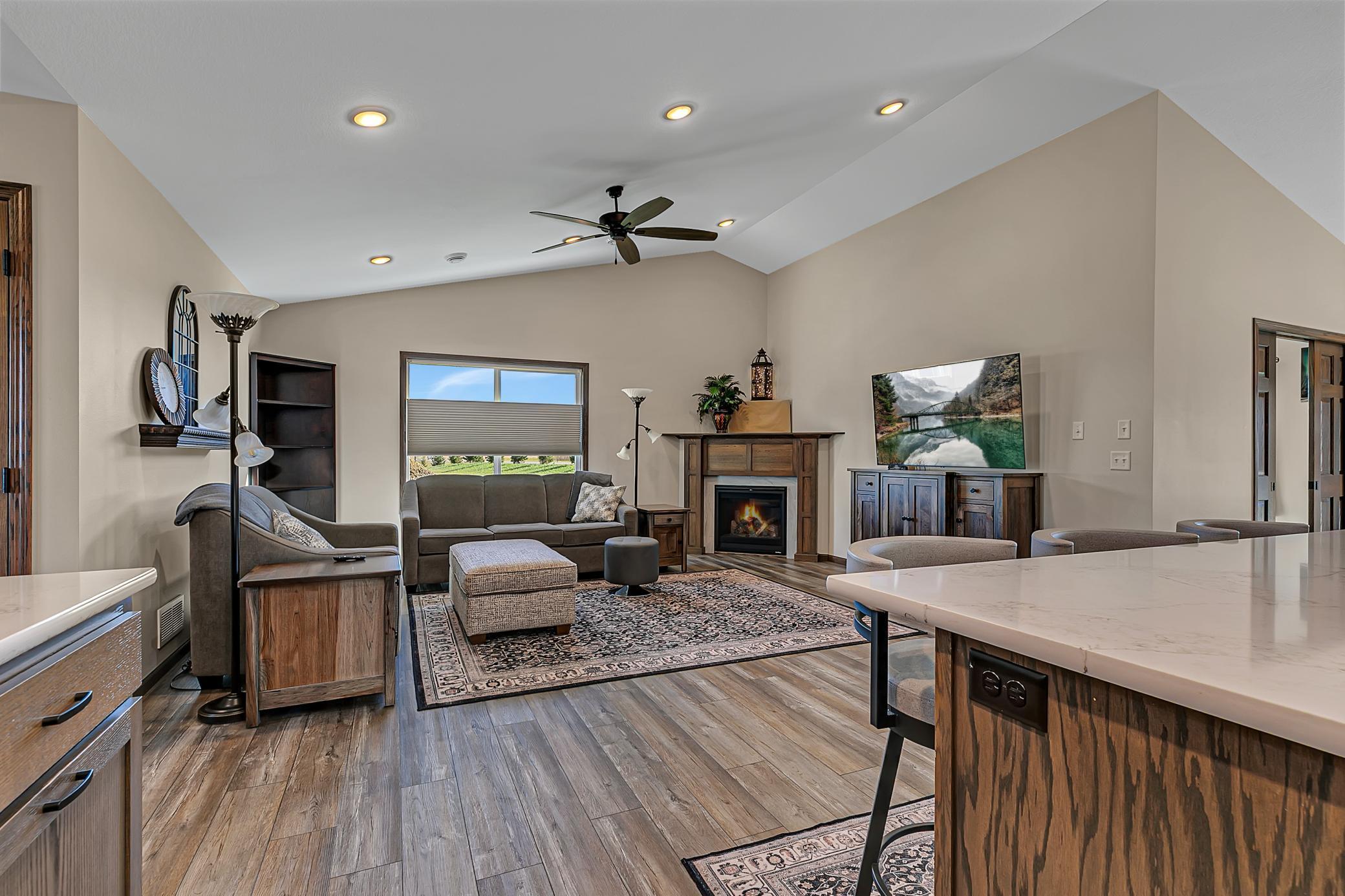 Saint Joseph, Minnesota, 56374, United States, 3 Bedrooms Bedrooms, ,2 BathroomsBathrooms,Residential,For Sale,1988630