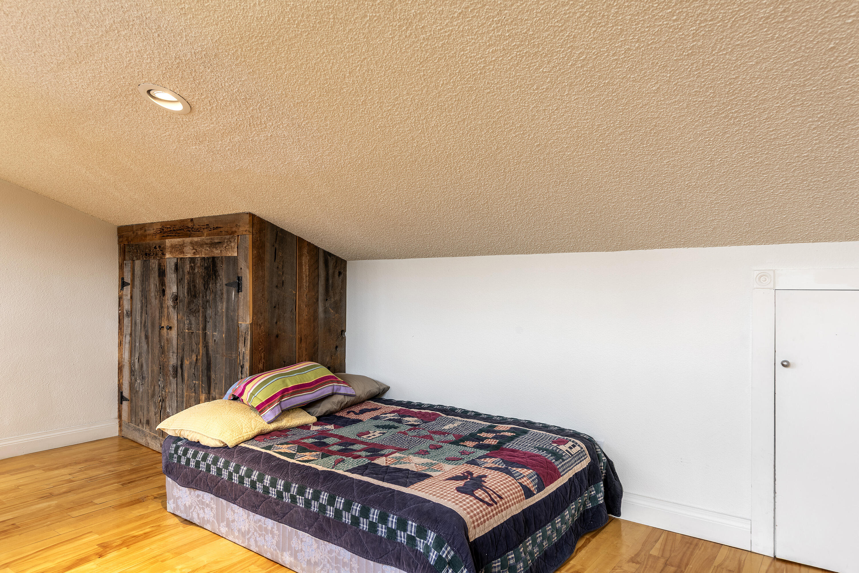 Telluride, Colorado, 81435, United States, 1 Bedroom Bedrooms, ,1 BathroomBathrooms,Residential,For Sale,1903532