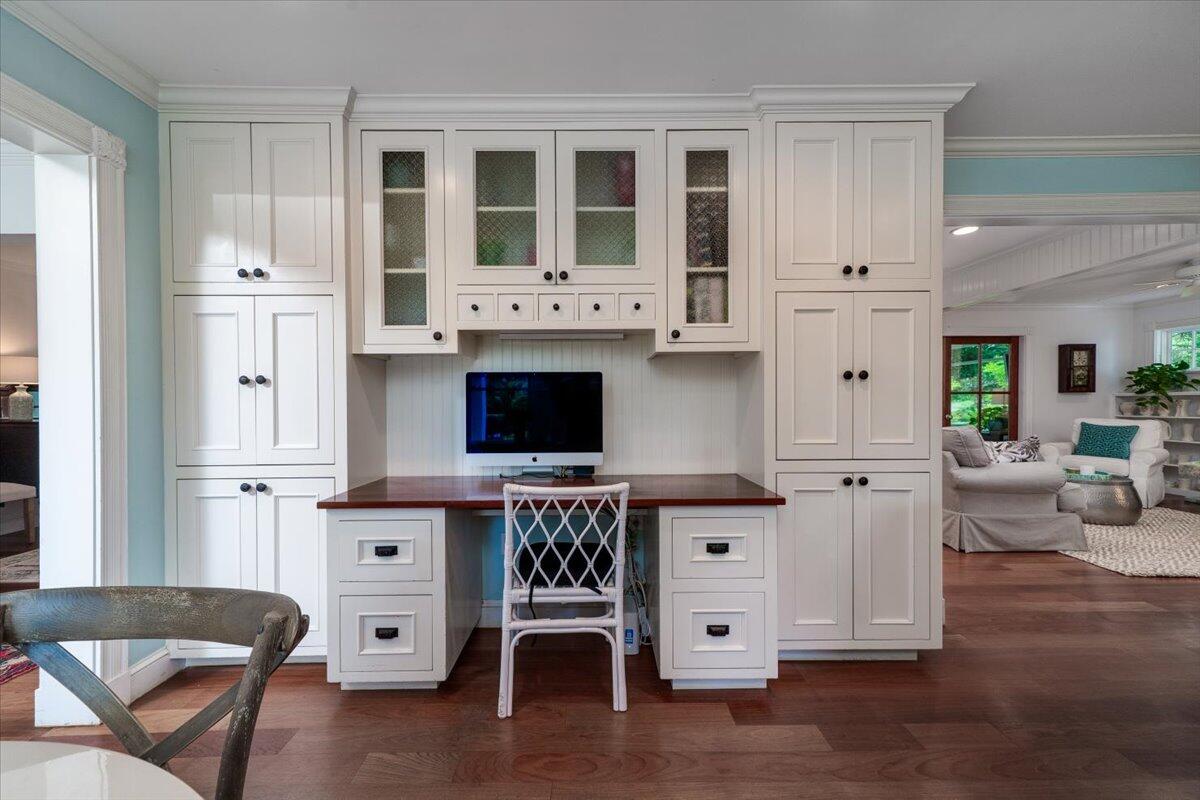 Mount Pleasant, South Carolina, 29464, United States, 4 Bedrooms Bedrooms, ,4 BathroomsBathrooms,Residential,For Sale,1838351