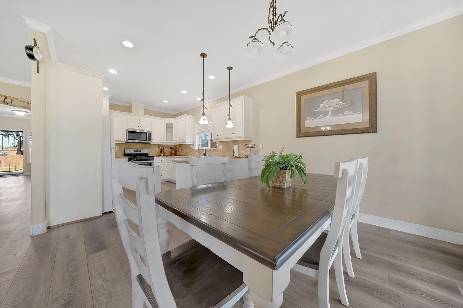 Valley Springs, California, 95252, United States, 3 Bedrooms Bedrooms, ,2 BathroomsBathrooms,Residential,For Sale,1879867