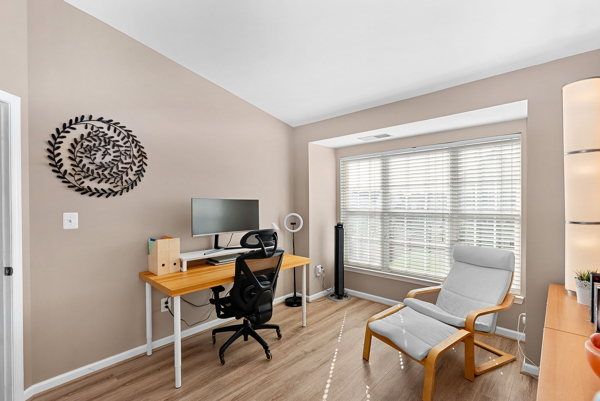  348 Ebaugh Drive SE, Leesburg, VA, 20175 - 物件實景