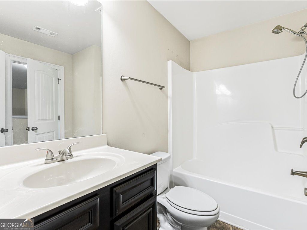 Acworth, Georgia, 30101, United States, 7 Bedrooms Bedrooms, ,6 BathroomsBathrooms,Residential,For Sale,1929934