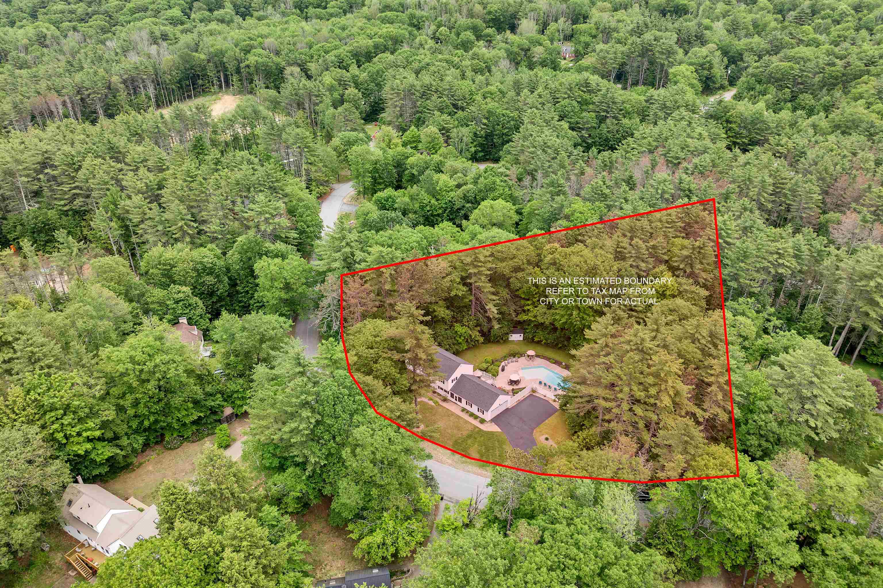 Gilford, New Hampshire, 03249, United States, 4 Bedrooms Bedrooms, ,2 BathroomsBathrooms,Residential,For Sale,1875649