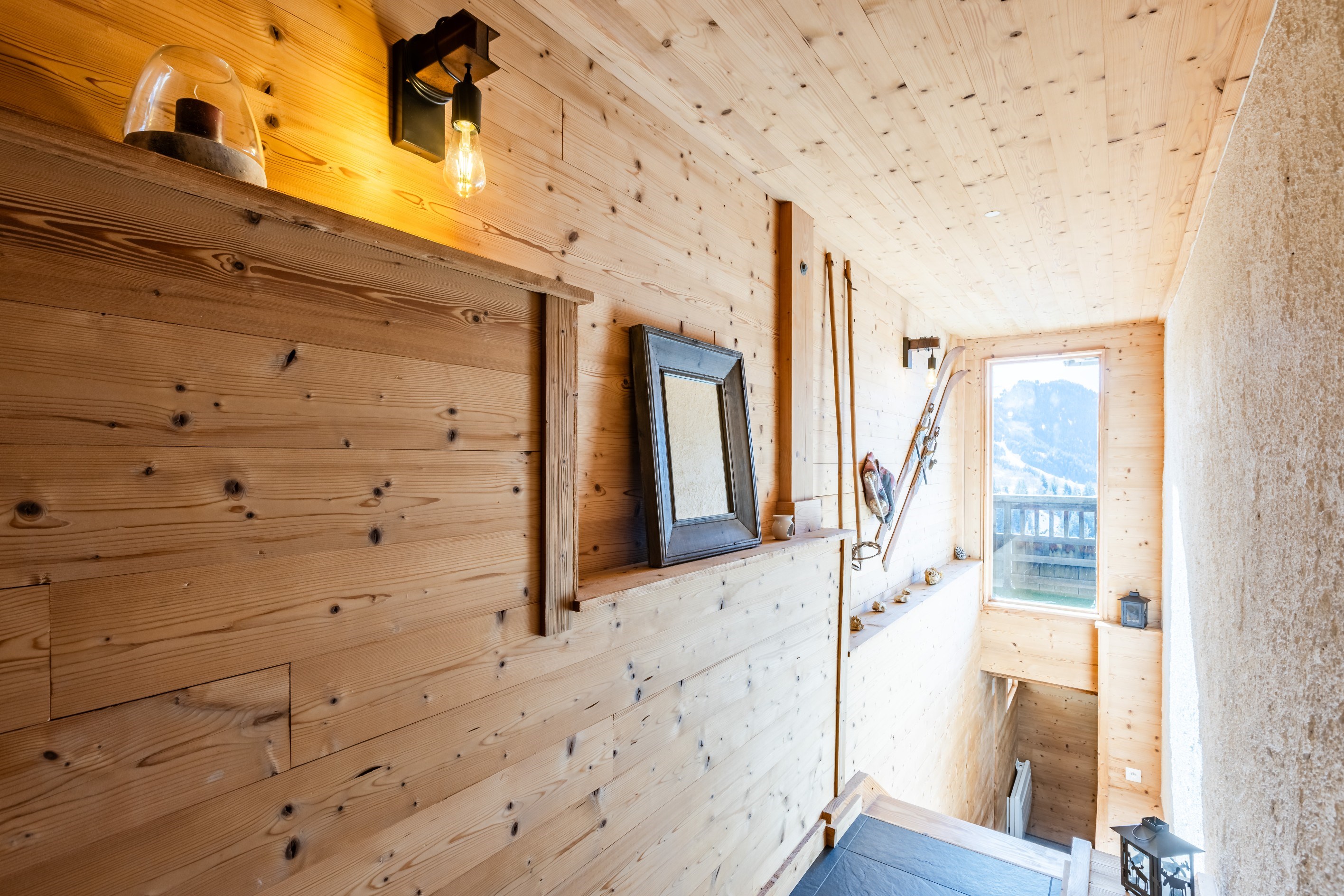  Chalet Maronne - Close to the slopes of Alpe d