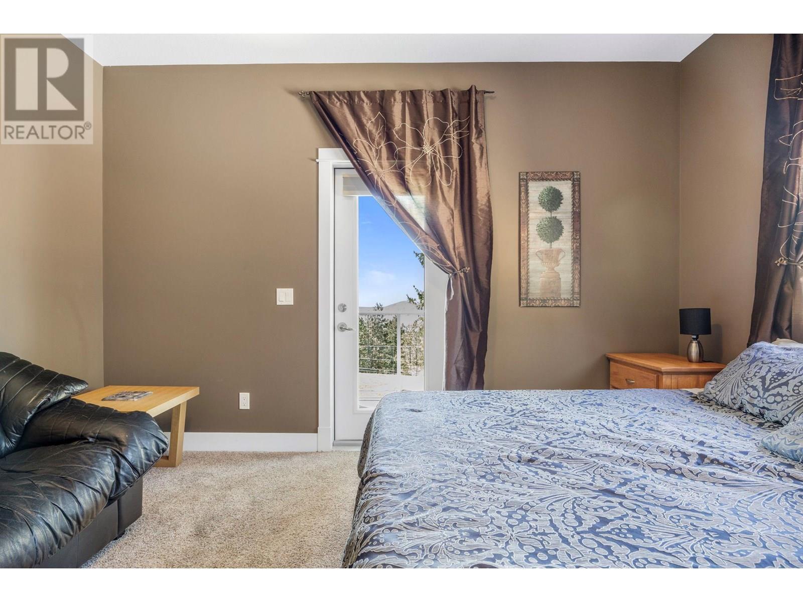 KELOWNA, British Columbia, V1X 7V3, CA, 4 Bedrooms Bedrooms, ,2 BathroomsBathrooms,Residential,For Sale,1948769