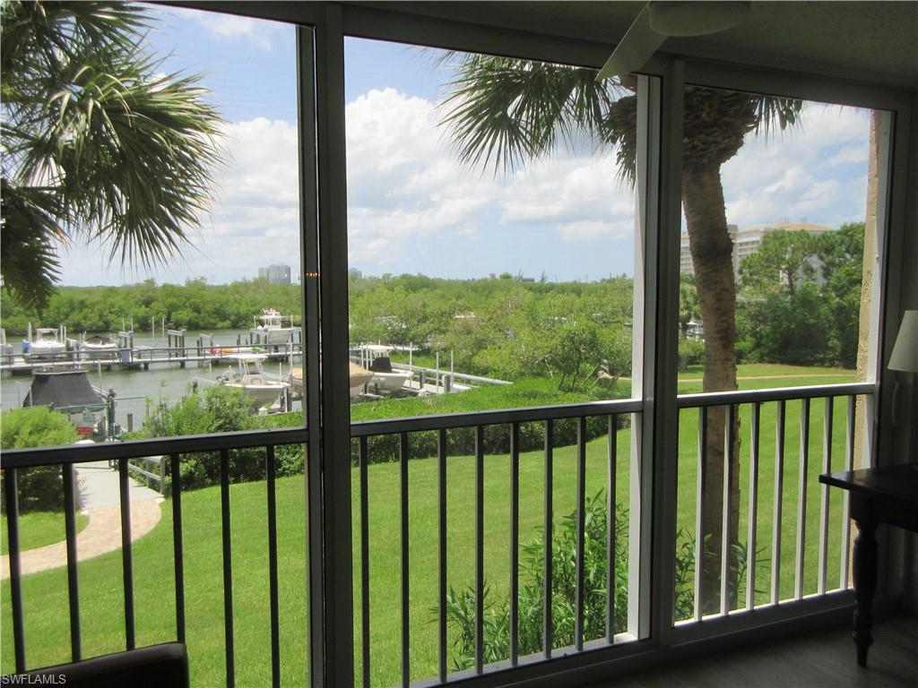 300 Horse Creek Dr, Unit # 202, Naples, Florida, 34110, United States, 2 Bedrooms Bedrooms, ,2 BathroomsBathrooms,Residential,For Sale,300 Horse Creek Dr, Unit # 202,1664045