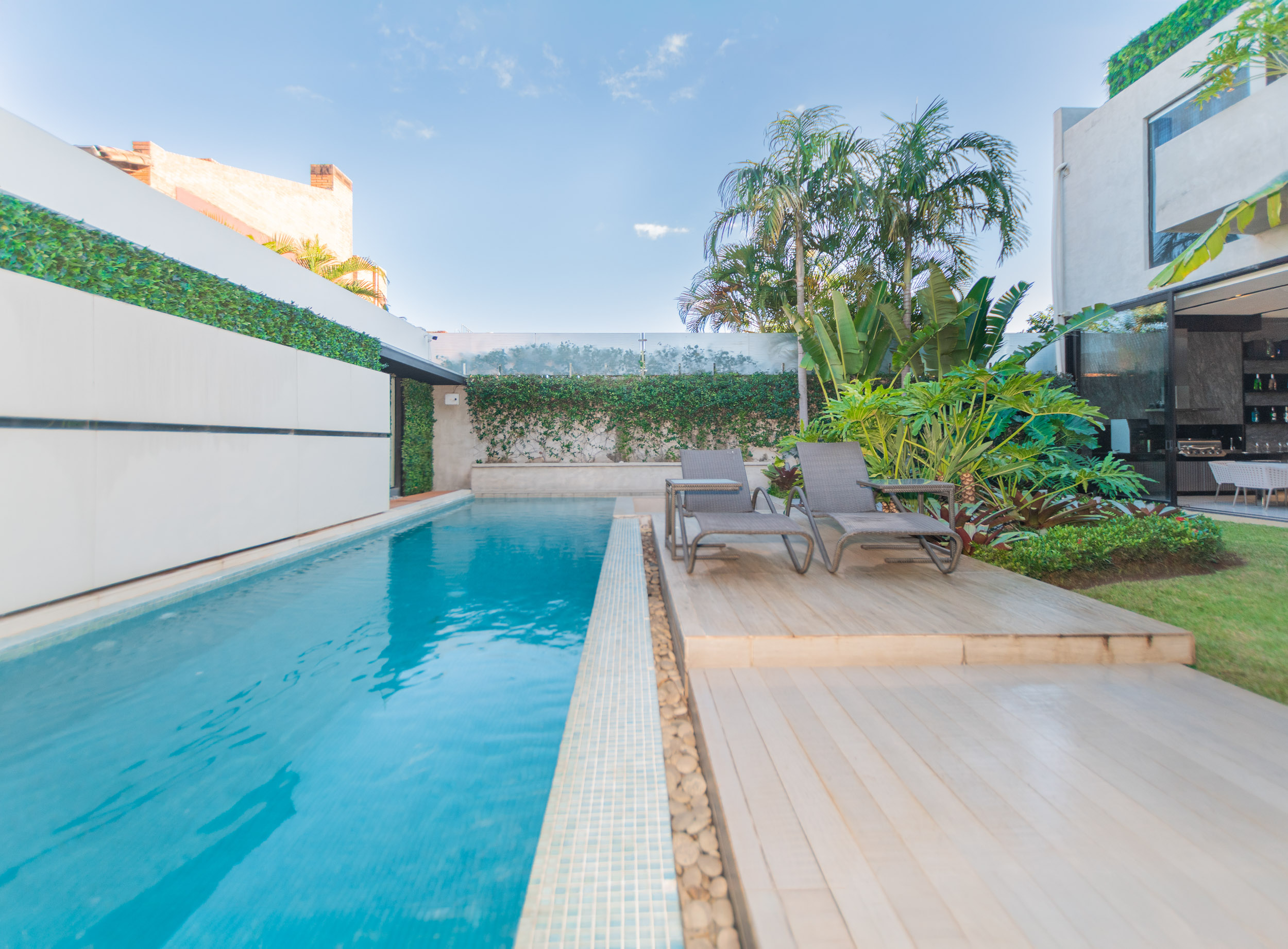  Exclusive Fully Furnished 4-Bedroom En-Suite Residence - 物件實景