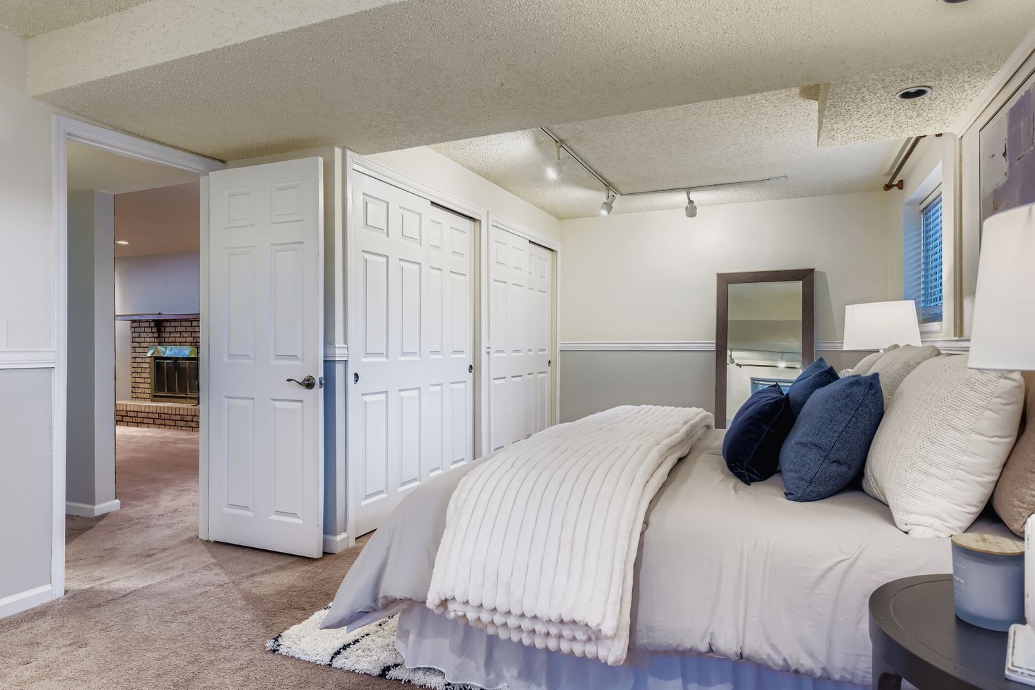 Littleton, Colorado, 80128, United States, 3 Bedrooms Bedrooms, ,Residential,For Sale,1937814