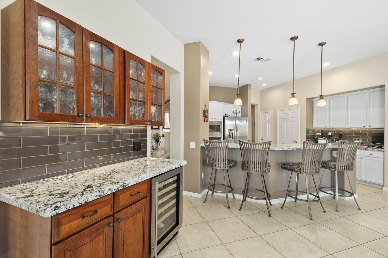 Palm Desert, California, 92211, United States, 3 Bedrooms Bedrooms, ,3 BathroomsBathrooms,Residential,For Sale,1827813