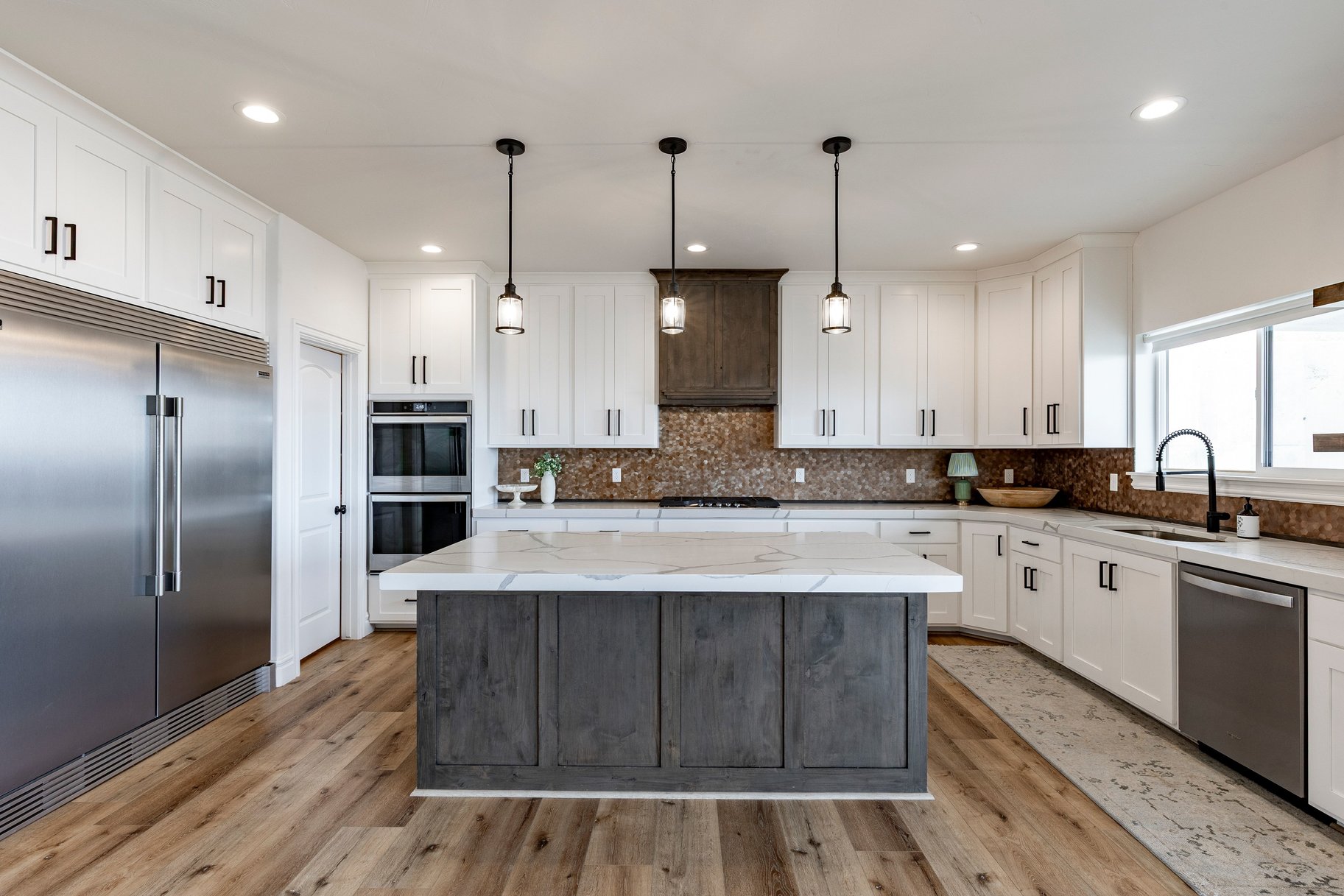  Custom Home with Fully Finished ADU Near Golf, Trails & Mountain Views - 物件實景