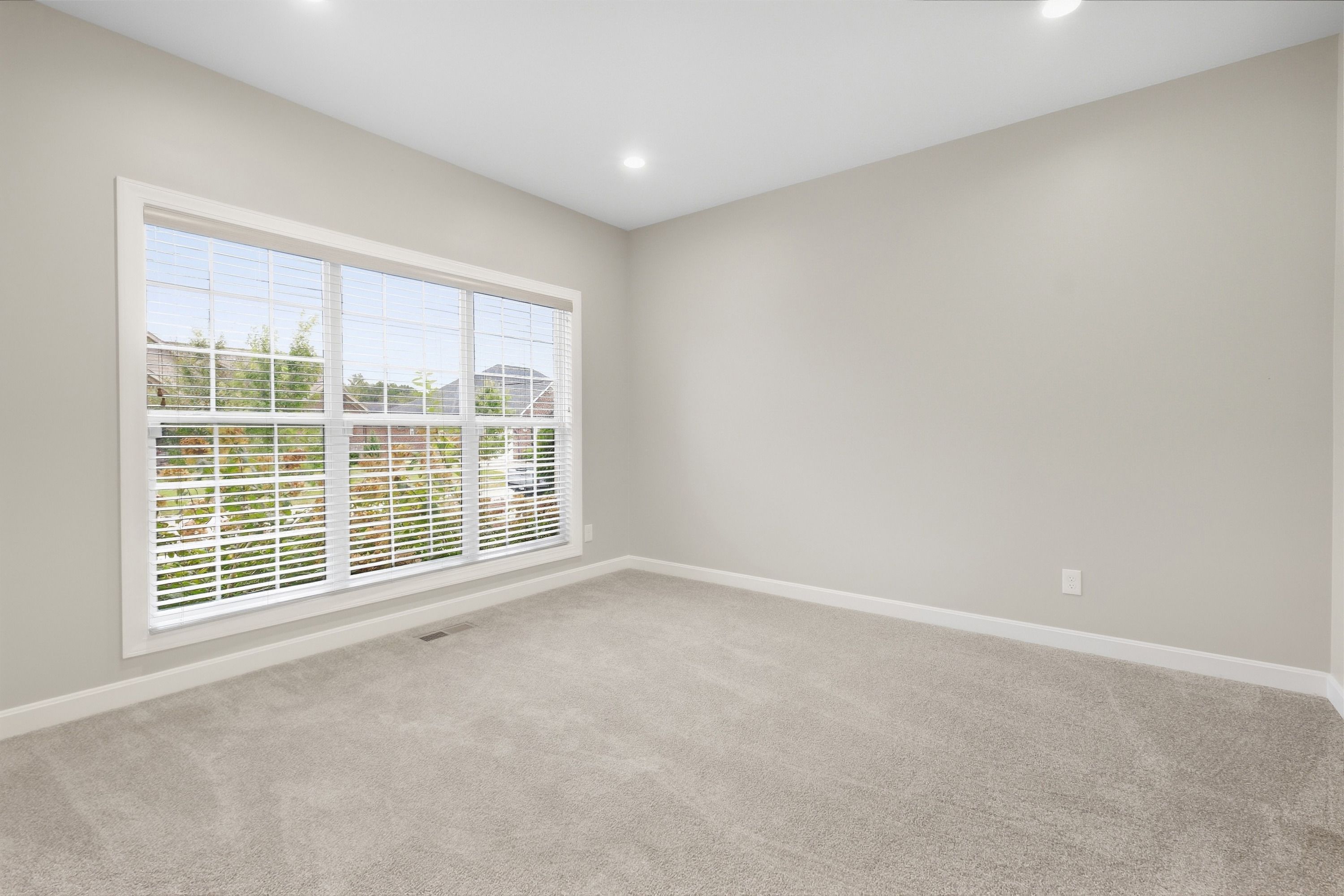  2008 Scenic Lakes Drive, Louisville, KY 40245 - 物件實景